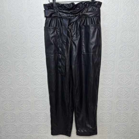 WhoWhatWhere | Faux Leather High Rise Paper Bag Waist Cropped Trousers, Size 8 - Picture 2 of 11